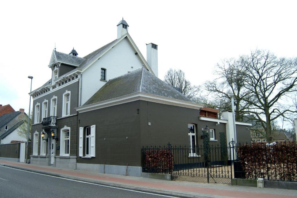Hotel Villa Tilia Retie Exteriér fotografie